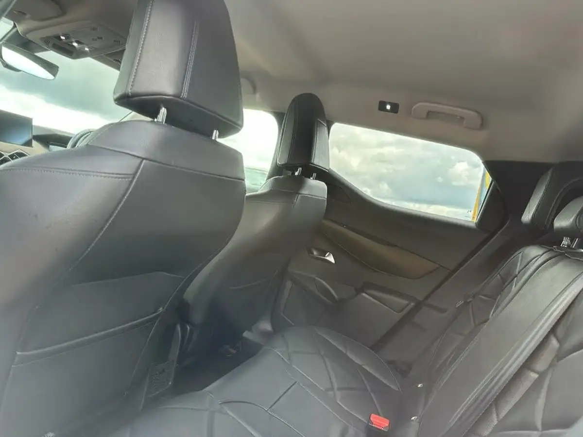 2019-ds-ds-3-crossback-12-puretech-prestige-155ps-ss-eat8-big-7