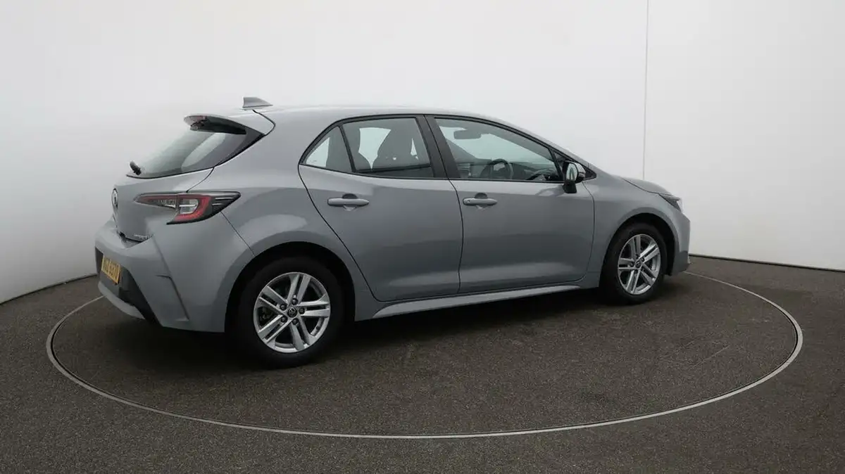 2022-toyota-corolla-18-vvt-i-icon-120bhp-trk-hatchback-5d-big-43