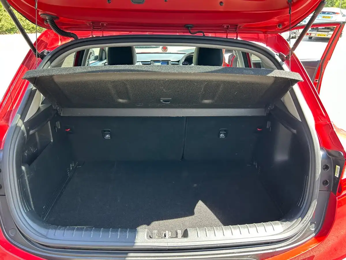 2017-kia-stonic-10-t-gdi-first-edition-big-14