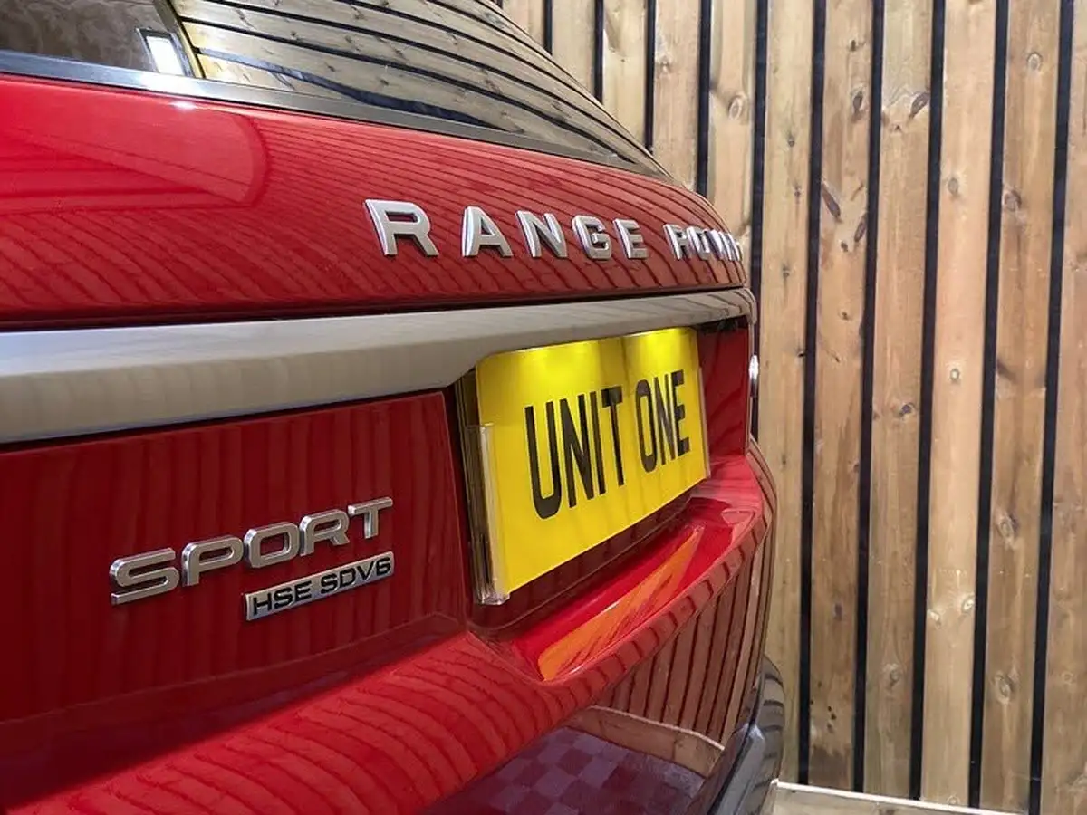 2019-land-rover-range-rover-sport-30-sdv6-hse-big-72