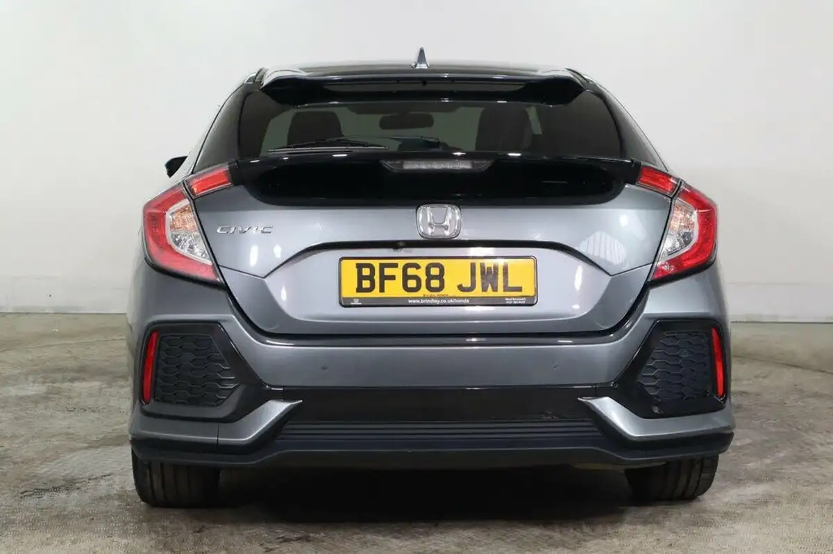 2018-honda-civic-10-vtec-turbo-sr-126ps-hatchback-5d-cvt-big-8