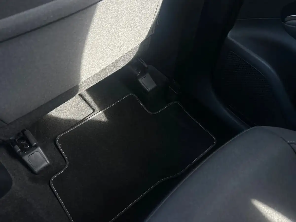 2021-hyundai-tucson-16-t-gdi-premium-150ps-48-volt-mhev-1598cc-dct-big-27