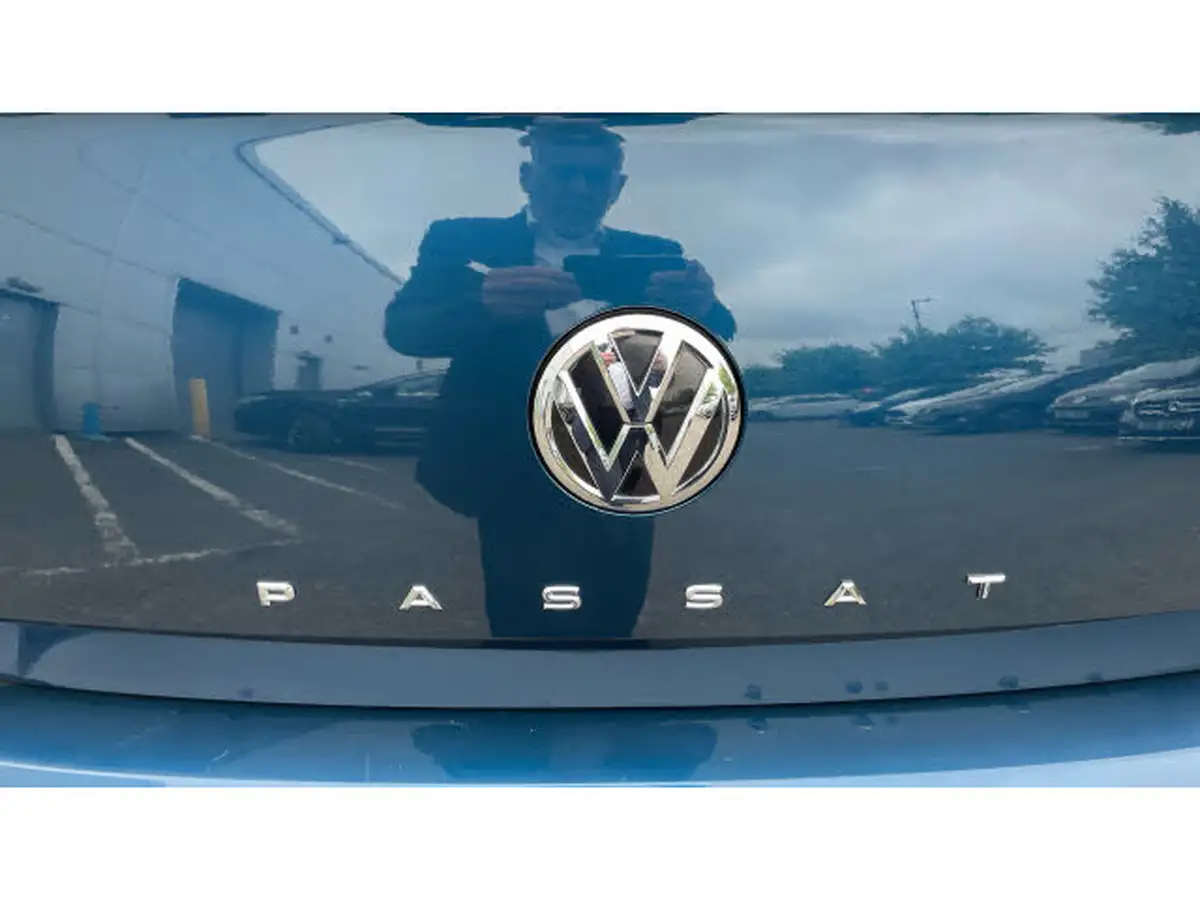 2020-volkswagen-passat-15-tsi-sel-saloon-4d-big-22