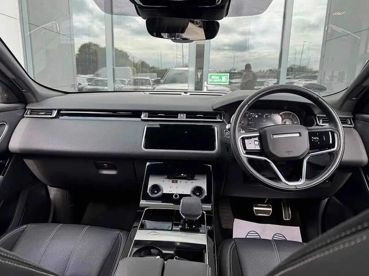 2022-land-rover-range-rover-velar-20-d200-r-dynamic-se-big-3
