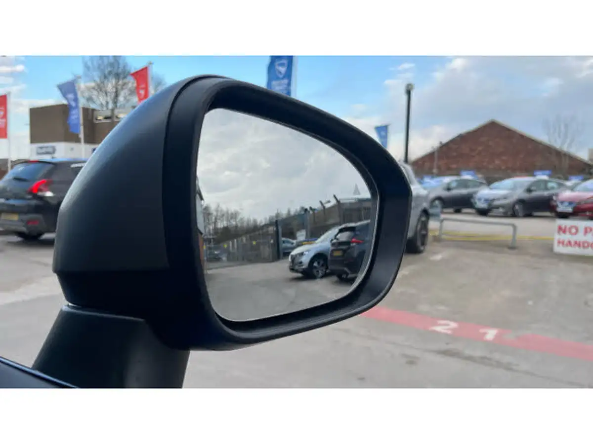 2025-nissan-qashqai-15-n-design-big-21