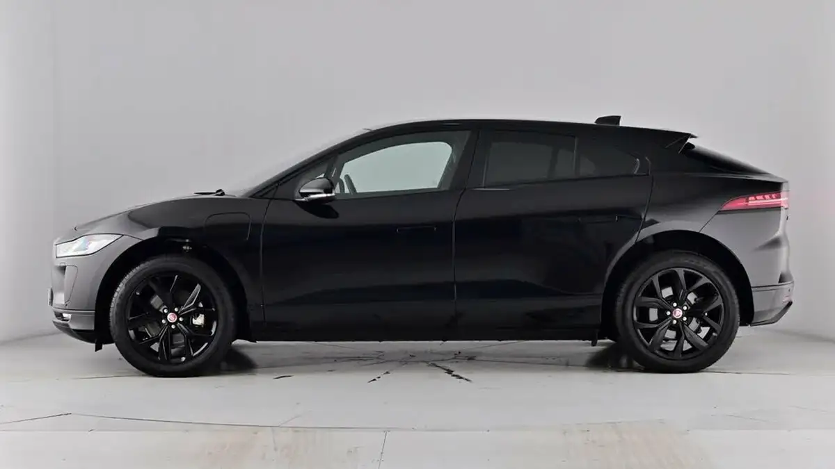 2023-jaguar-i-pace-ev400-hse-black-big-62