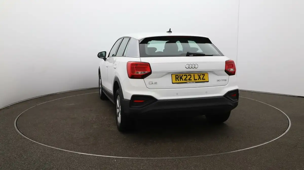 2022-audi-q2-10-30-tfsi-technik-big-59