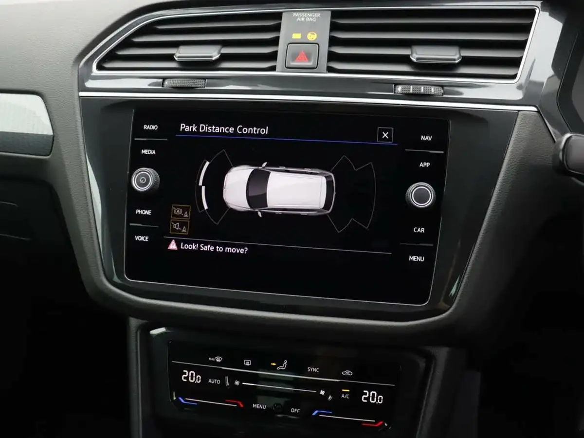 2022-volkswagen-tiguan-15-tsi-life-150ps-dsg-big-26