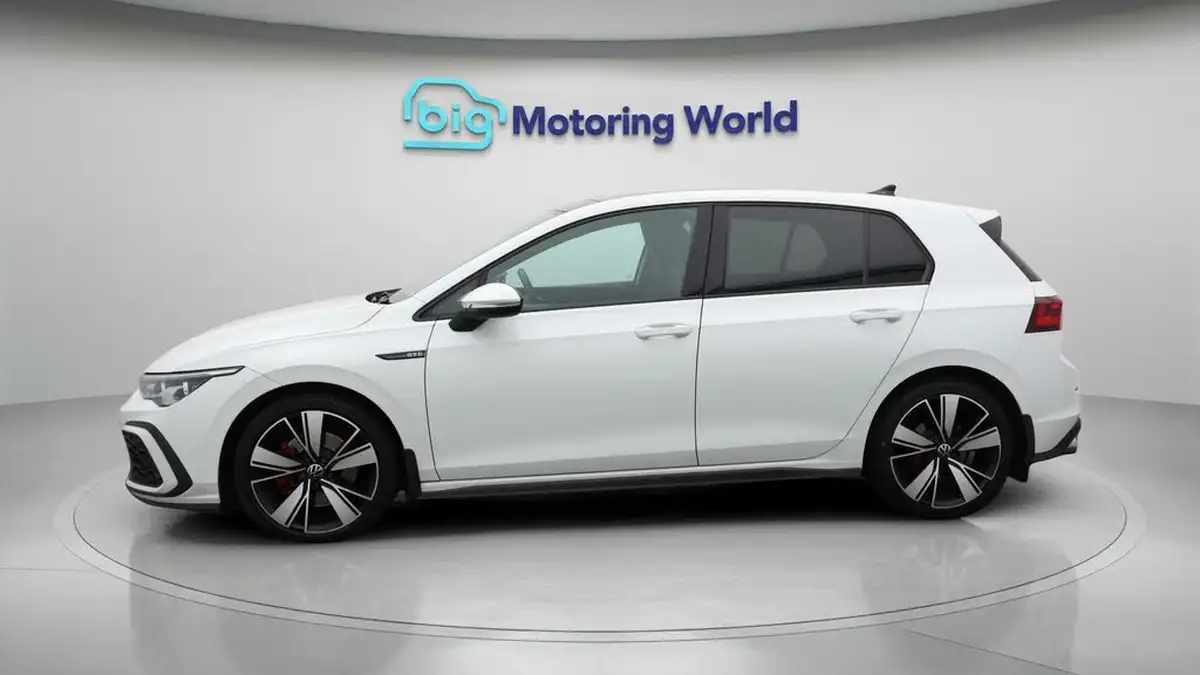 2022-volkswagen-golf-20tdi-gtd-big-4