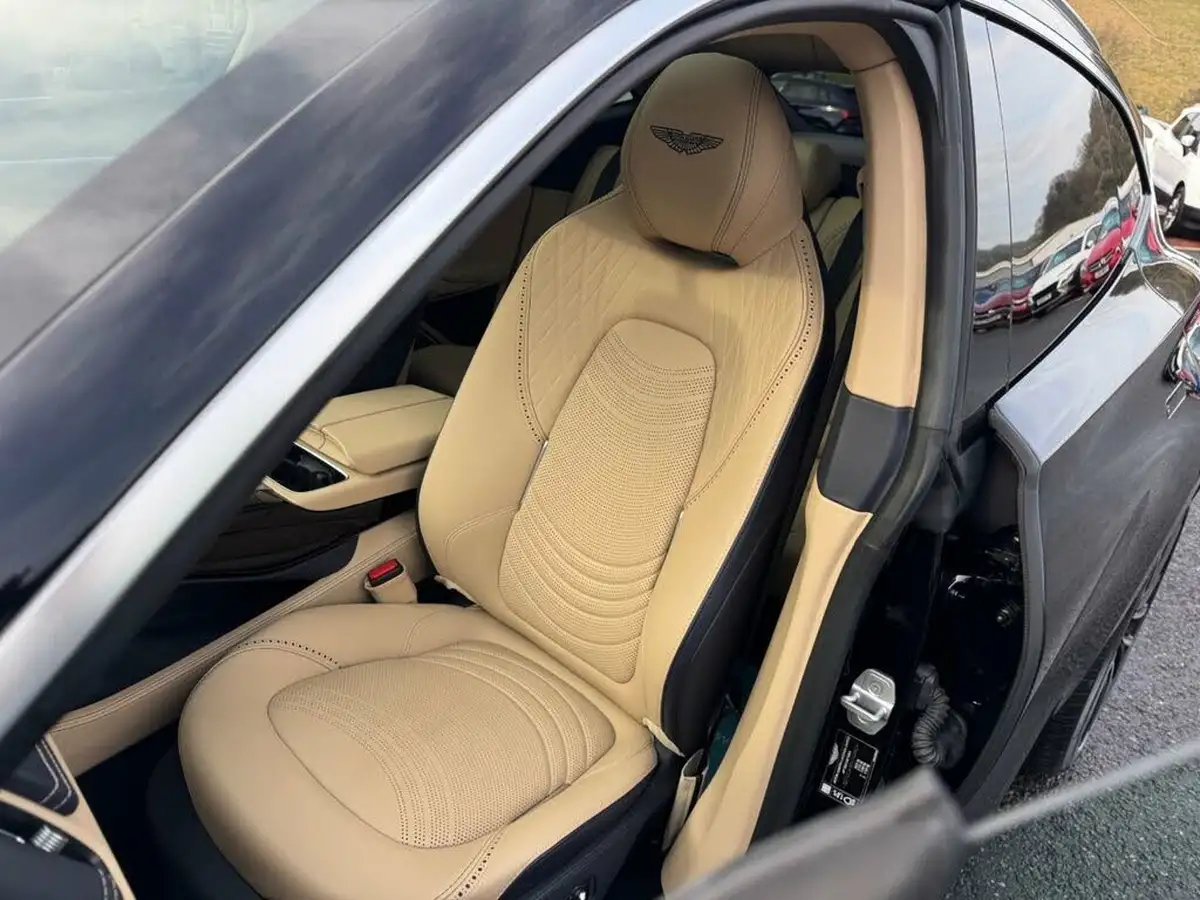 2022-aston-martin-dbx-40-v8-big-20
