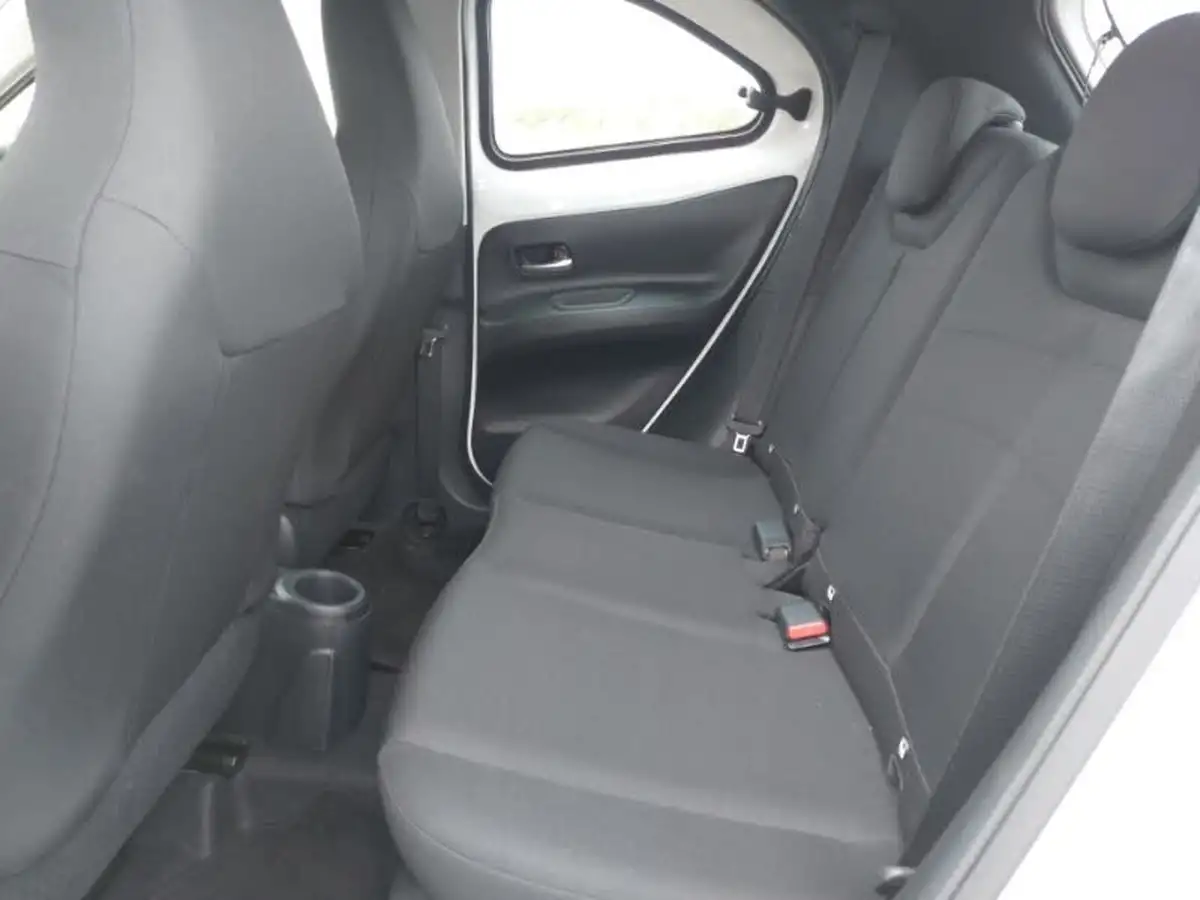 2023-toyota-aygo-x-10-vvt-i-pure-big-5