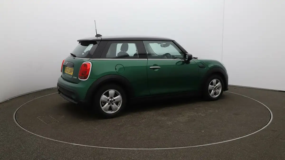 2022-mini-cooper-15-cooper-classic-hatchback-3d-auto-big-48