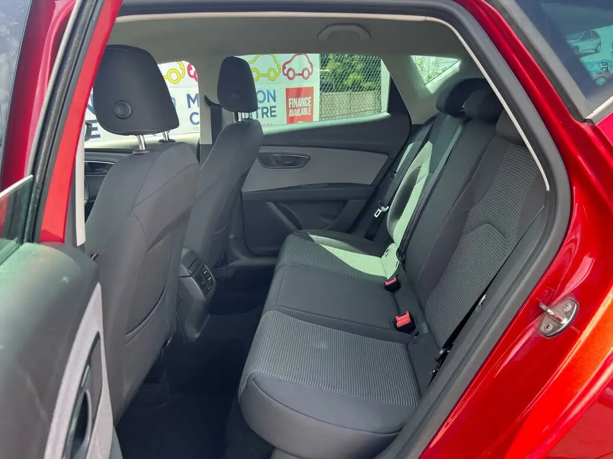 2020-seat-leon-20tdi-se-dynamic-150ps-hatchback-dsg-big-10