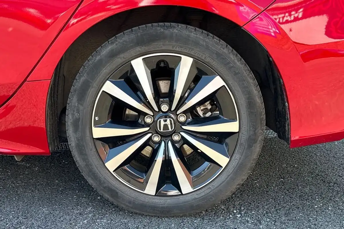 2022-honda-civic-20-i-mmd-elegance-big-12