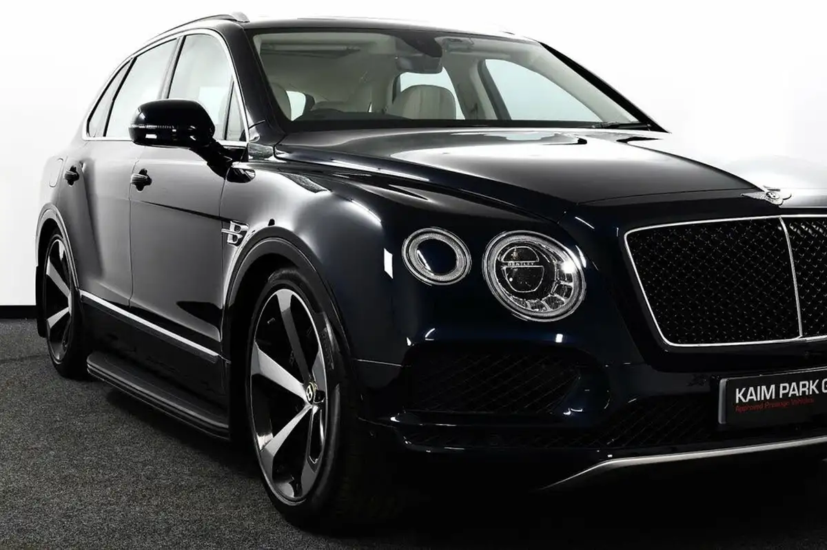 2019-bentley-bentayga-40-v8-big-13