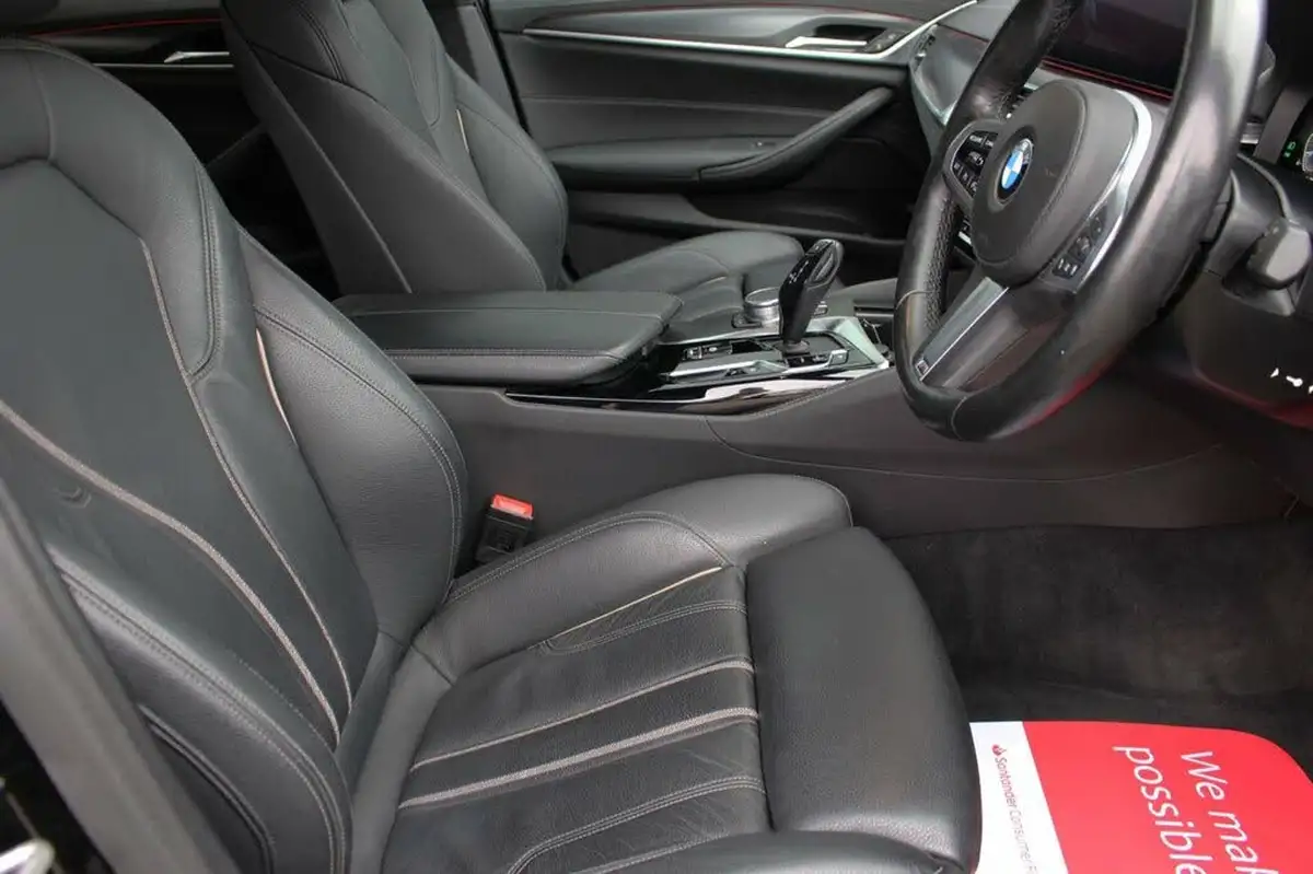 2021-bmw-5-series-20-530e-m-sport-saloon-4d-big-10