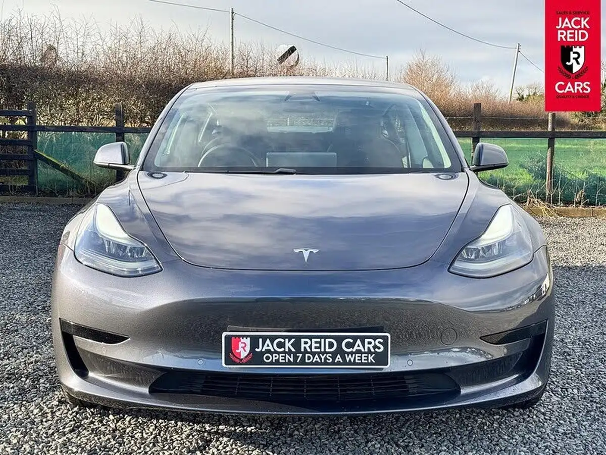 2021-tesla-model-3-e-standard-plus-big-7