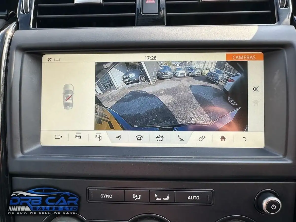 2020-land-rover-discovery-30-sd6-se-big-27
