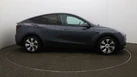2022-tesla-model-y-e-long-range-small-46