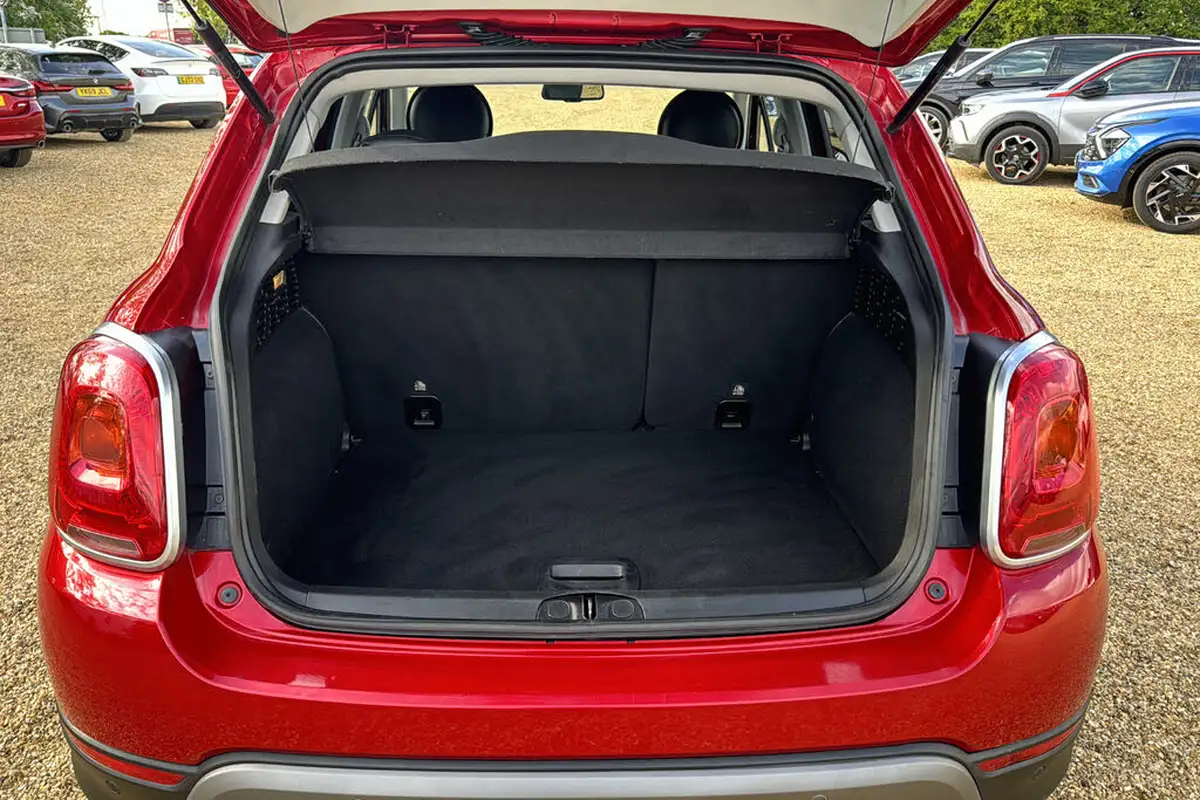 2017-fiat-500x-20multijet-cross-plus-big-18