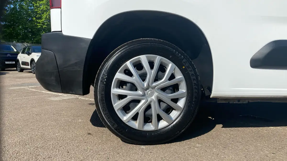 2022-citroen-berlingo-15bluehdi-1000-enterprise-pro-100pseu6d-big-15