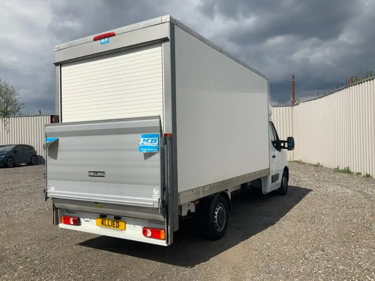 2024-renault-master-23dci-ll35-145-business-chassis-cab-big-7