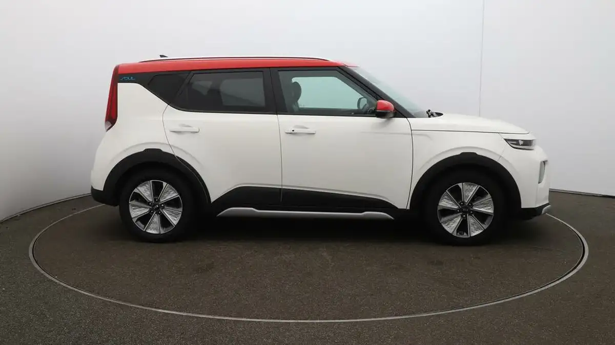 2021-kia-soul-ev-first-edition-big-47