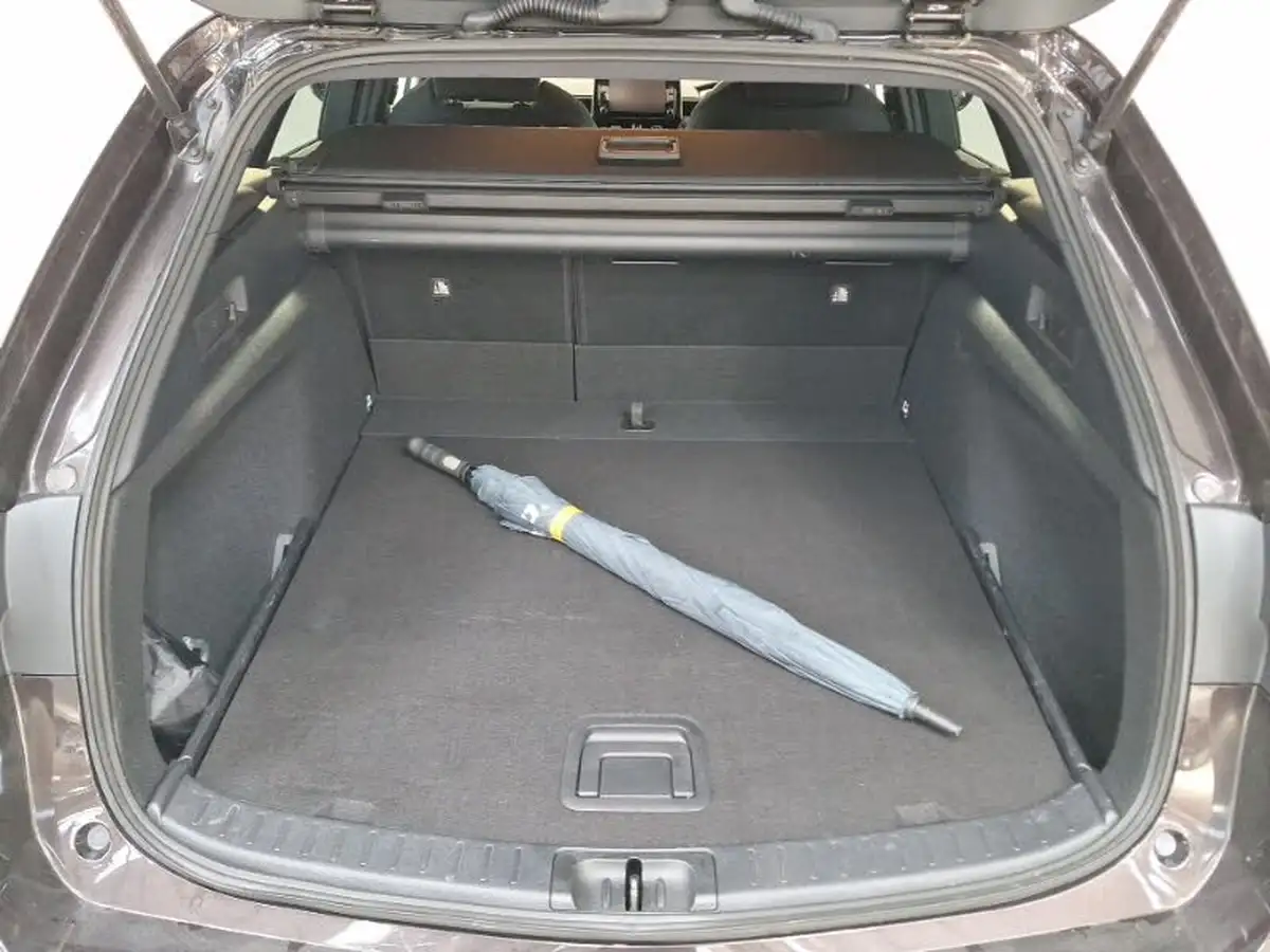2022-suzuki-swace-18-sz5-big-7
