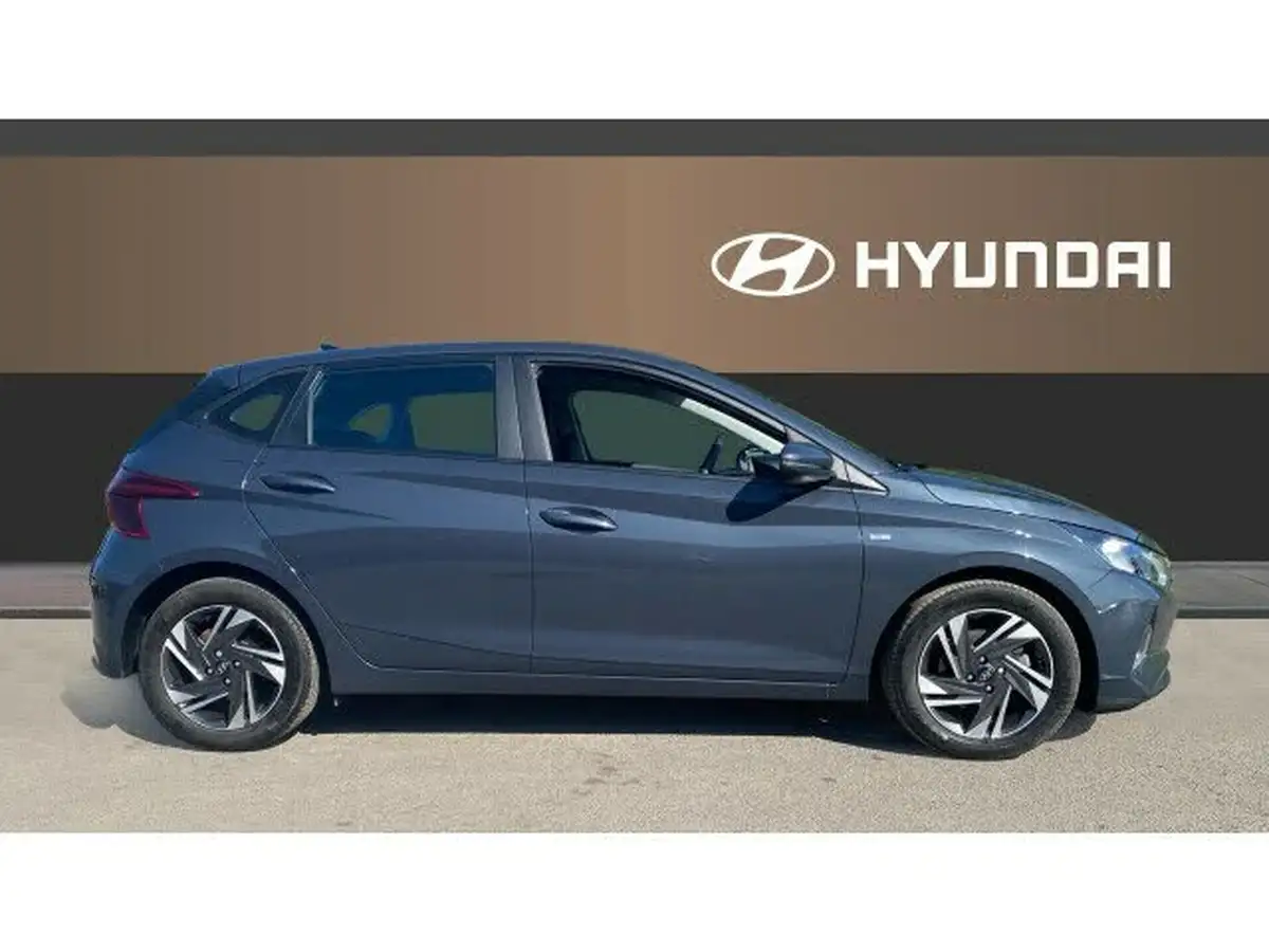 2022-hyundai-i20-10-t-gdi-se-connect-eclutch-imt-big-4