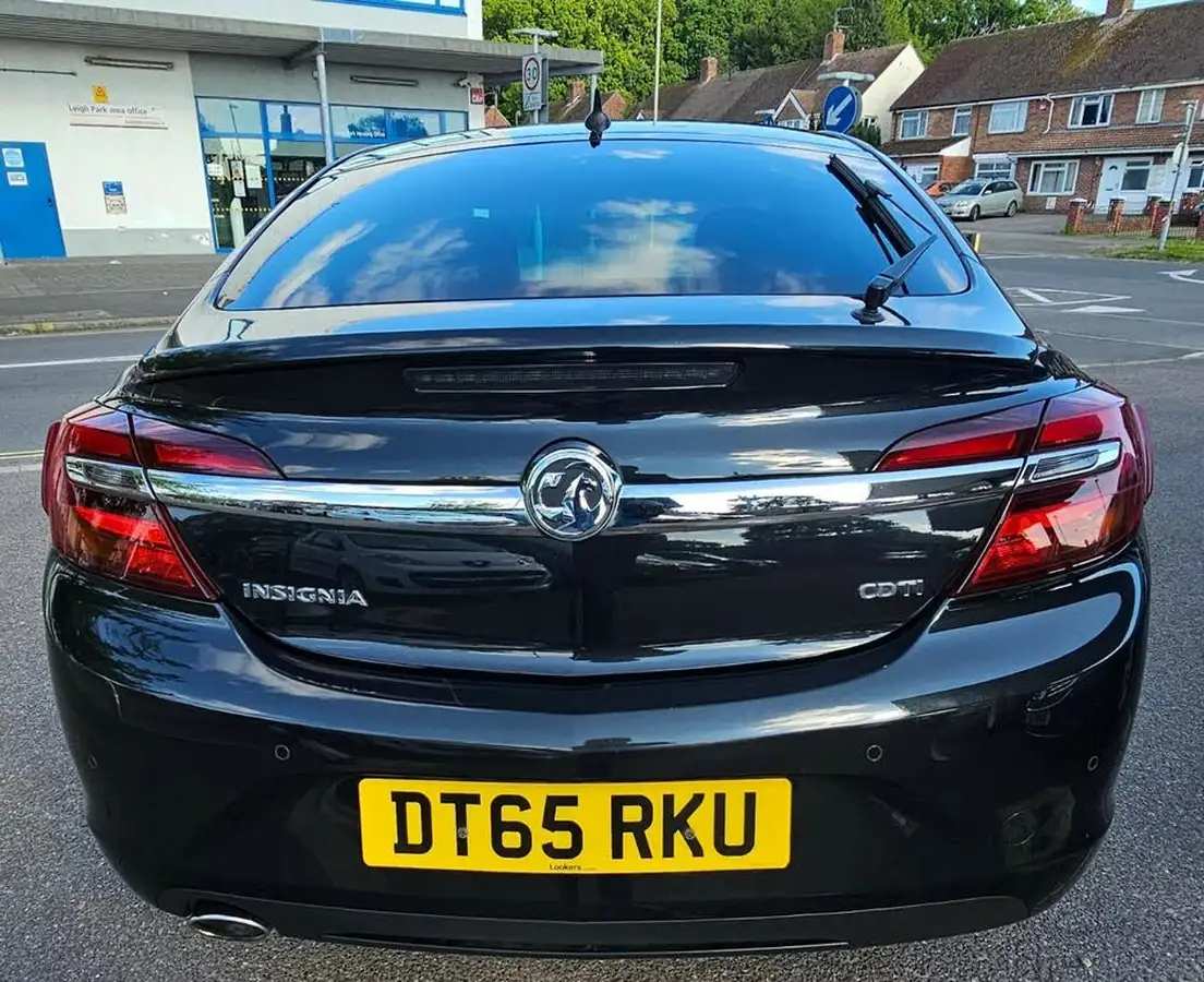 2016-vauxhall-insignia-20cdti-sri-nav-ss-big-4