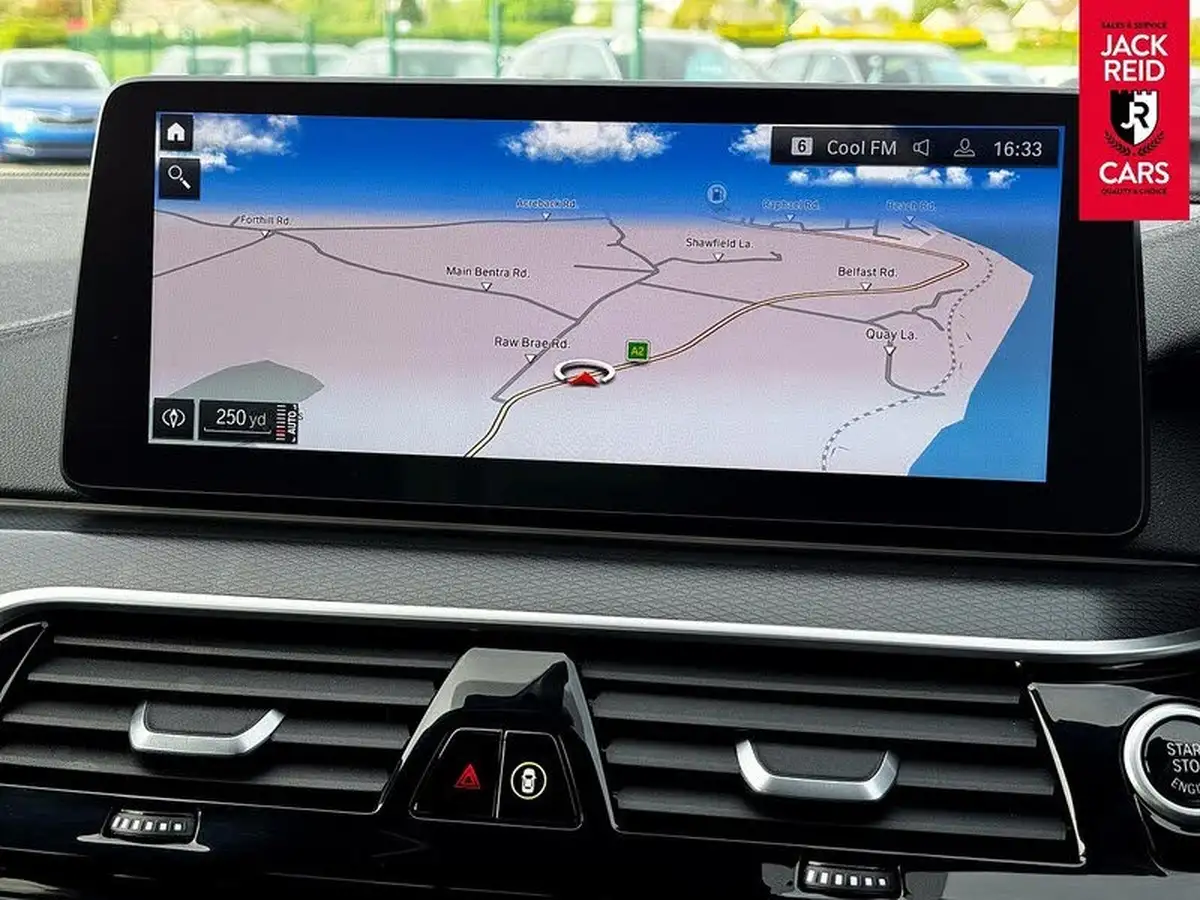 2021-bmw-5-series-20td-520d-m-sport-mht-saloon-4d-big-13