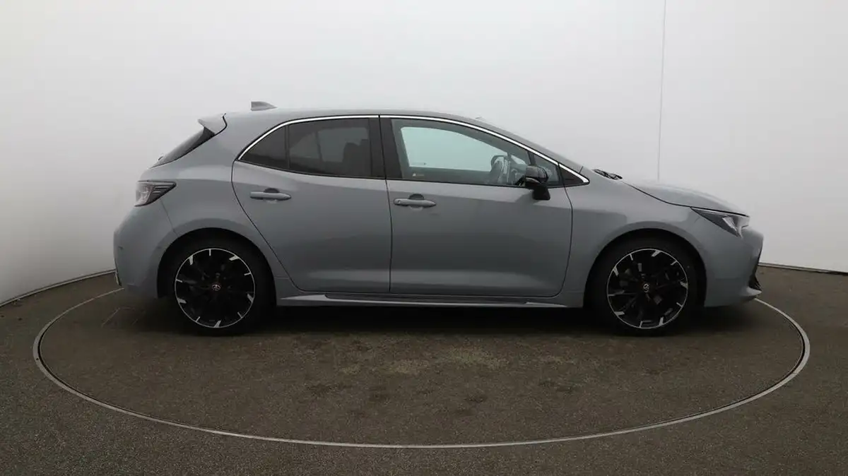 2022-toyota-corolla-20-vvt-i-gr-sport-181bhp-spare-wheel-hatchback-big-47