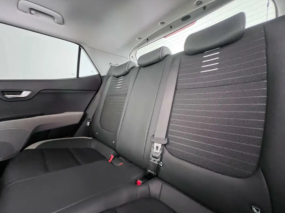 2019-kia-stonic-10-t-gdi-3-big-14