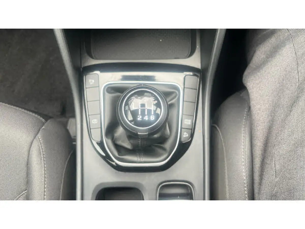 2022-hyundai-tucson-16-t-gdi-se-connect-150ps-big-26