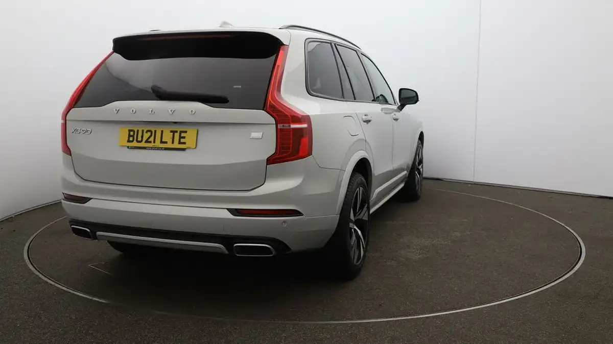 2021-volvo-xc90-20-t8-r-design-390bhp-big-55