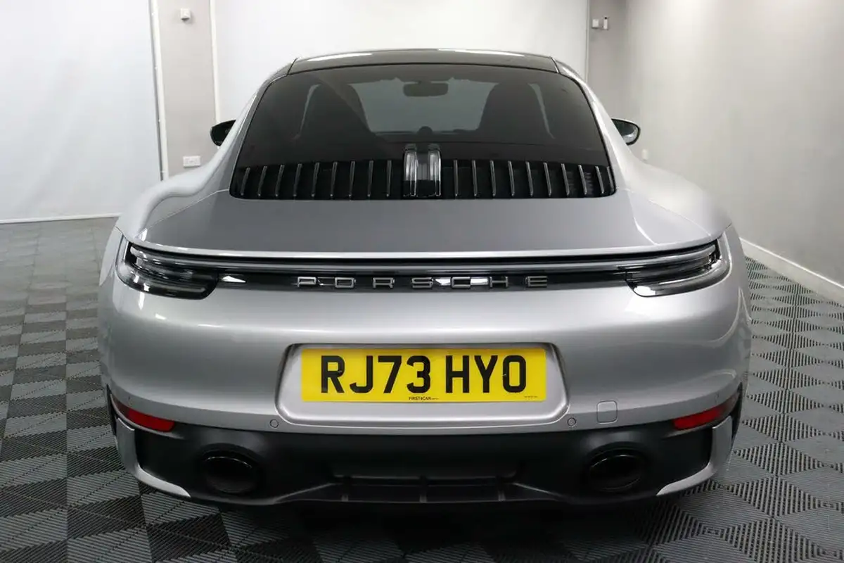 2024-porsche-911-30-carrera-t-385ps-coupe-big-19