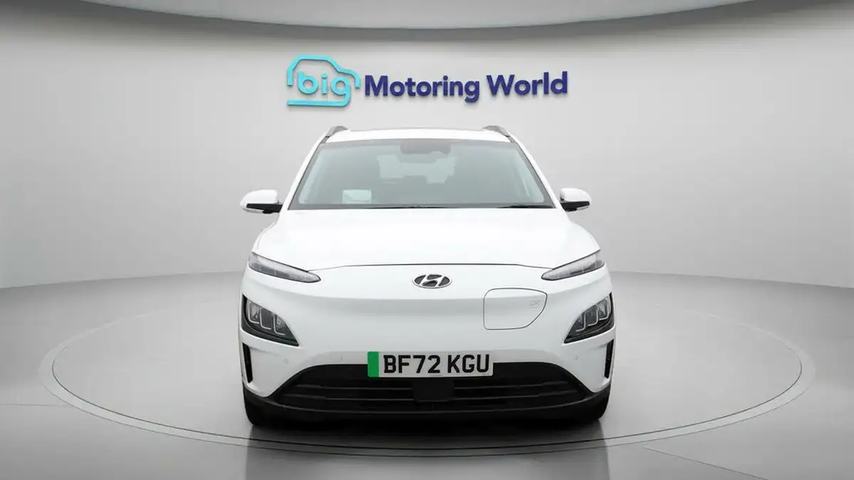 2023-hyundai-kona-e-ultimate-204ps-64kwh-105kw-obc-big-2