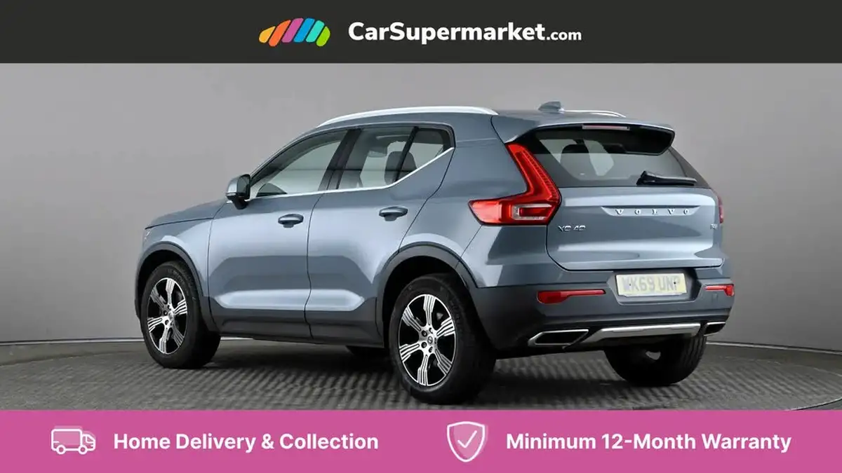 2019-volvo-xc40-20-t4-inscription-big-3