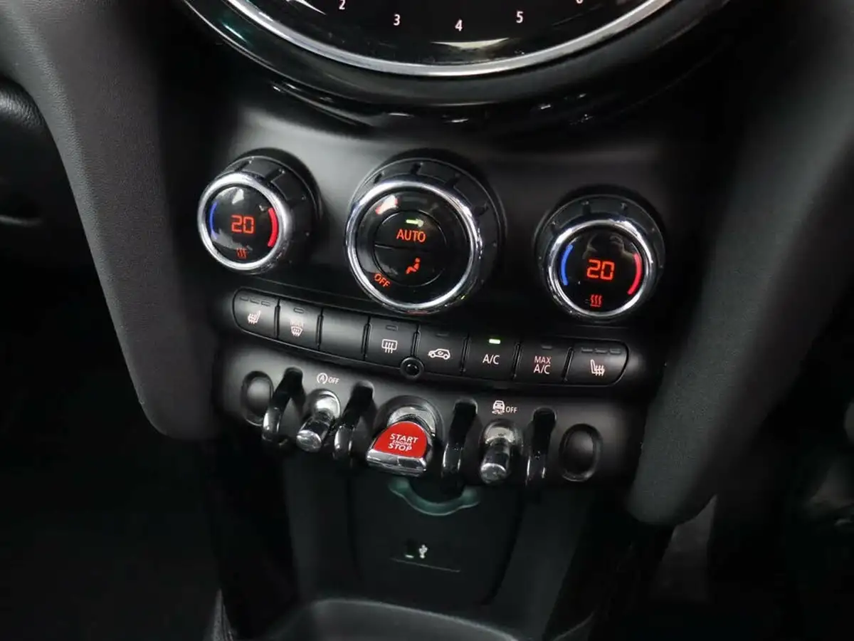 2021-mini-cooper-15-cooper-classic-hatchback-5d-auto-big-29
