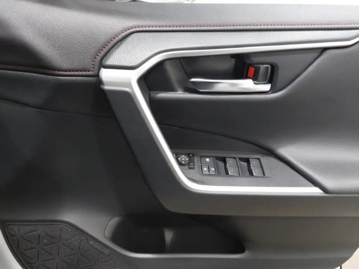 2023-suzuki-across-25-no-trim-big-18