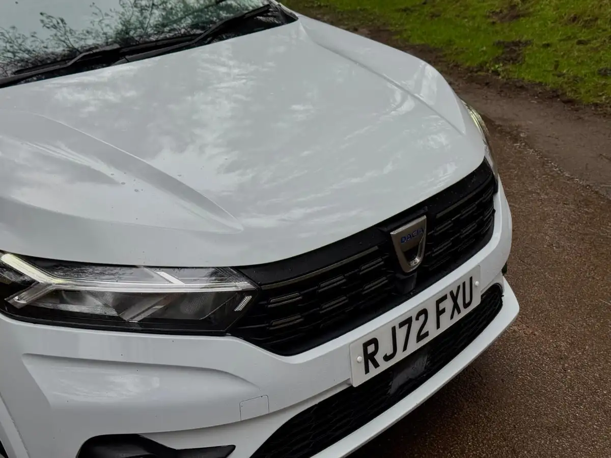 2022-dacia-sandero-10-tce-comfort-90bhp-big-2