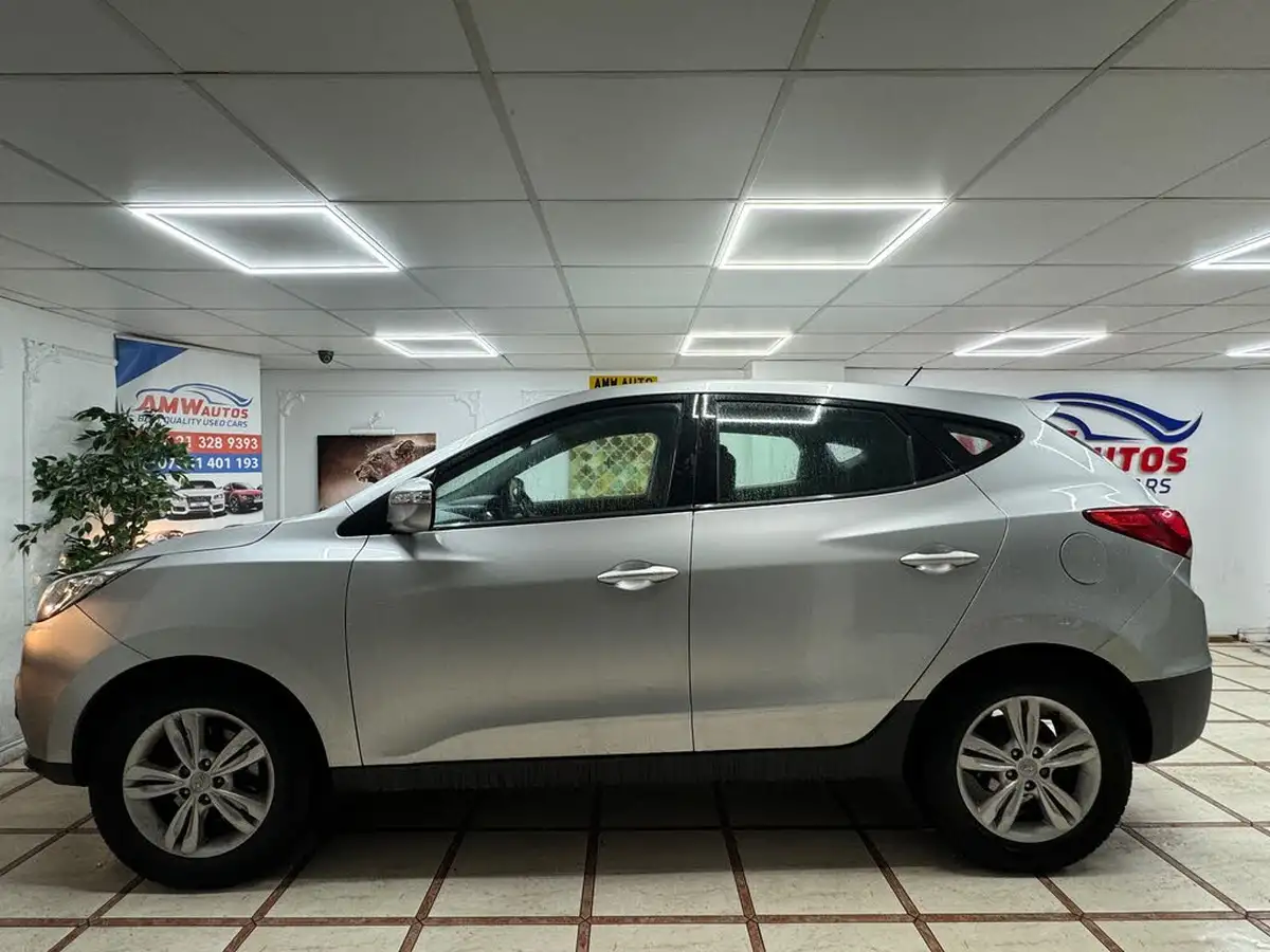 2013-hyundai-ix35-17td-style-big-8