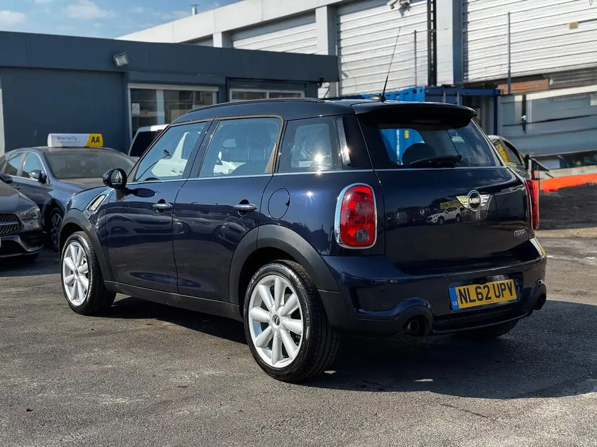 2012-mini-countryman-16-cooper-s-chili-big-7