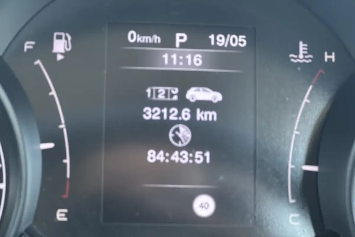2019-fiat-500x-13-firefly-turbo-120th-big-13