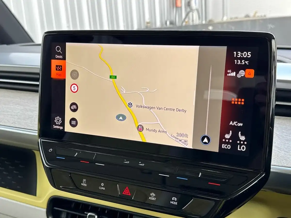 2024-volkswagen-idbuzz-e-style-standard-big-23