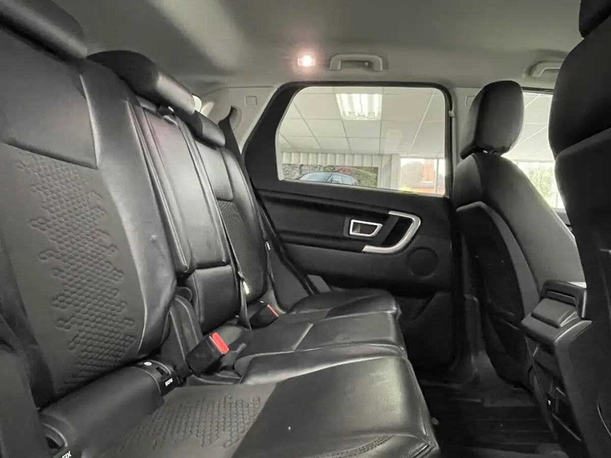 2018-land-rover-discovery-sport-20td4-se-tech-180ps-big-26