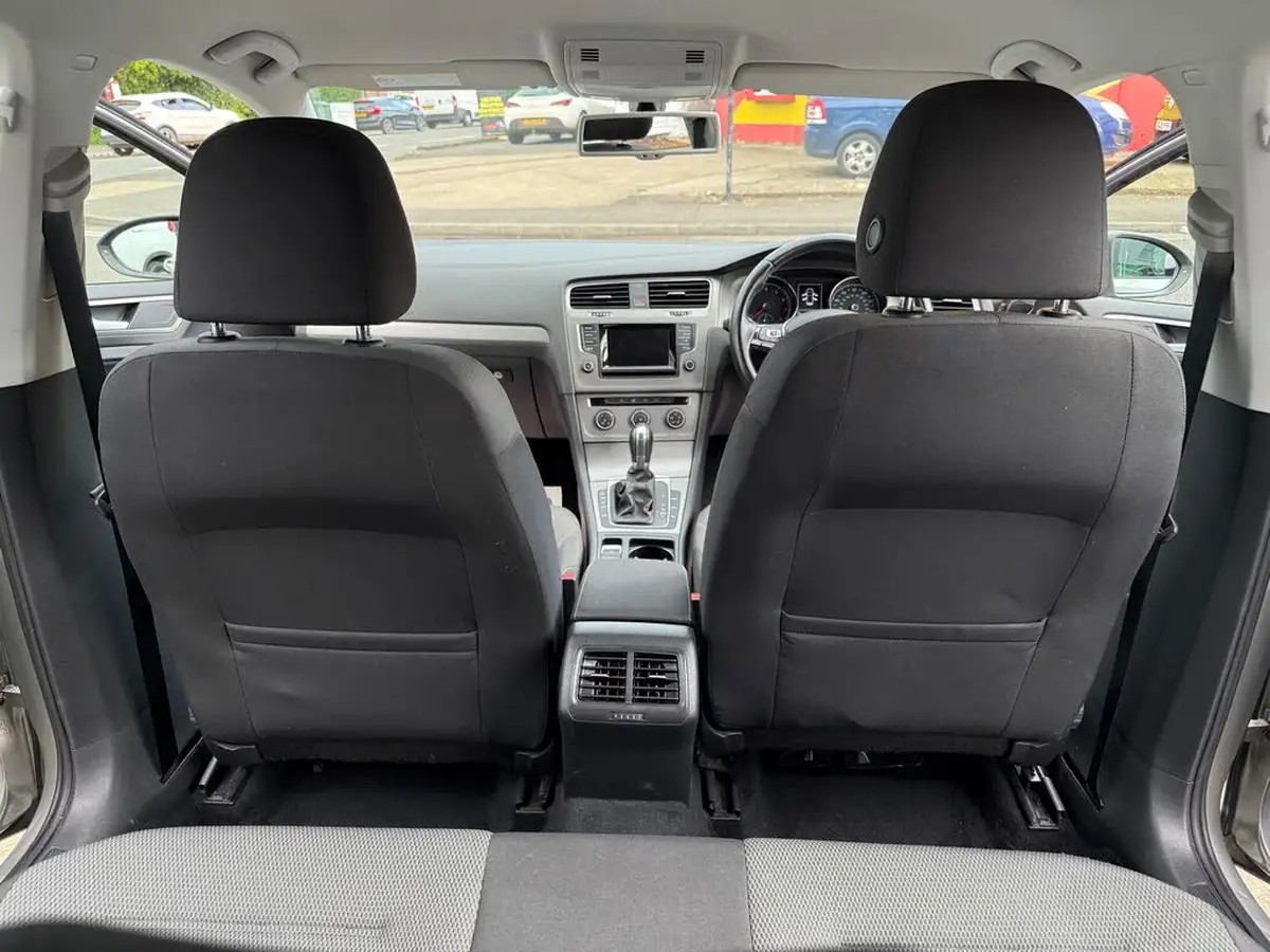 2014-volkswagen-golf-14-se-tsi-122ps-ss-hatchback-5d-1395cc-dsg-big-13