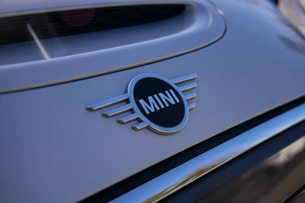 2021-mini-cooper-e-cooper-s-1-big-28