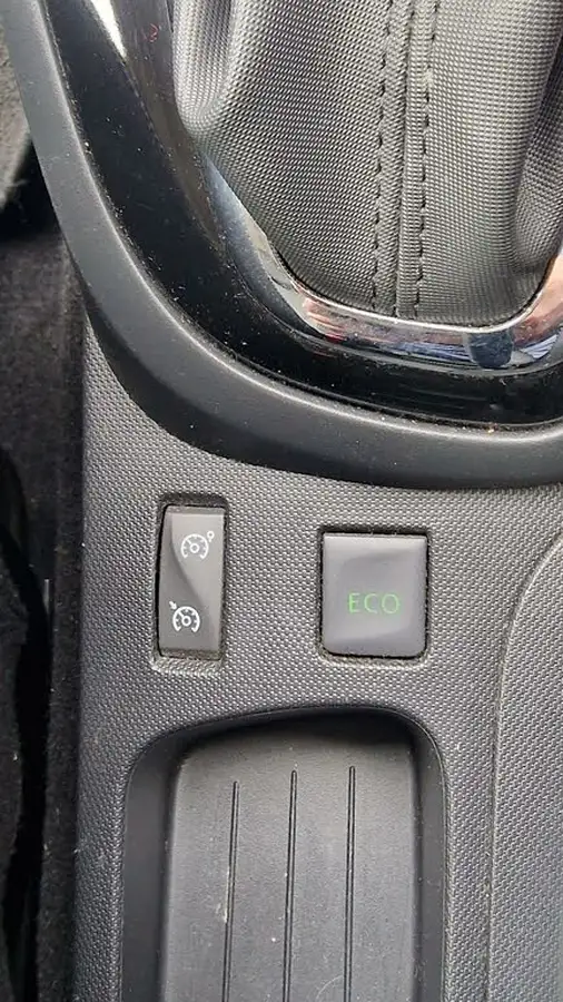 2015-renault-captur-15dci-dynamique-s-90bhp-edc-auto-big-15