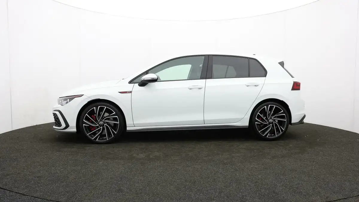 2024-volkswagen-golf-20-tsi-gti-245ps-big-67